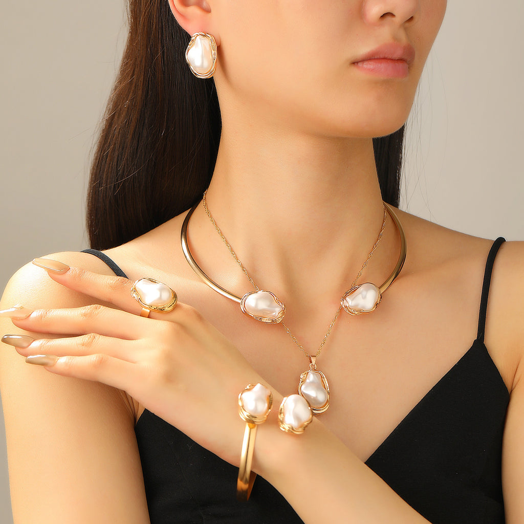 Baroque-style pearl jewelry set for women, featuring a sophisticated design: necklace, earrings, ring, bracelet, and choker.